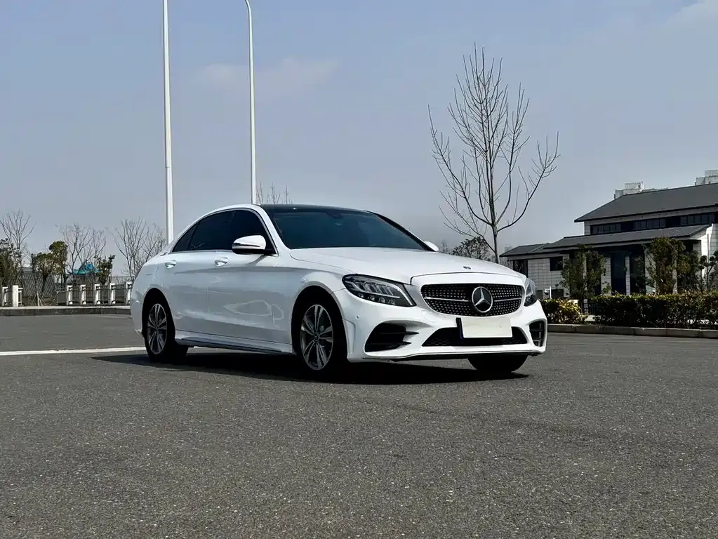 Mercedes-Benz C-Class — фото 3