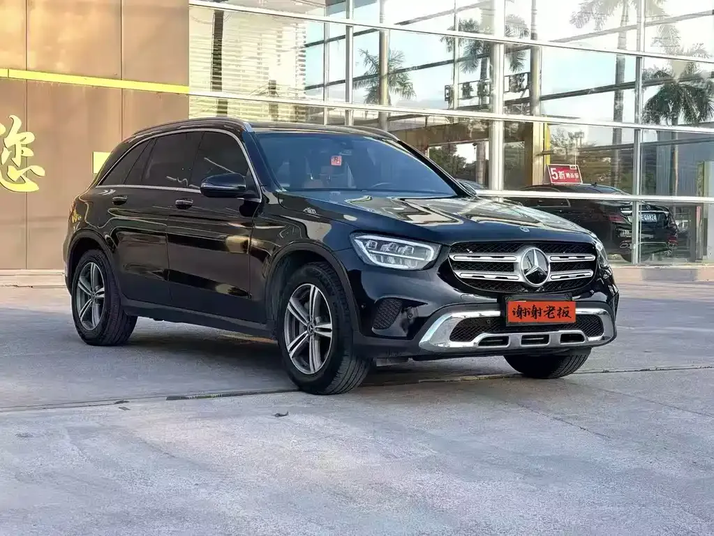 Mercedes-Benz GLC — фото 6