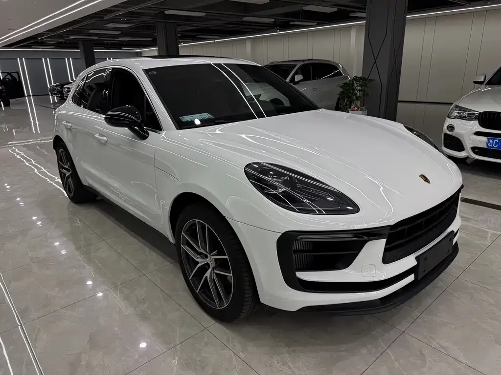 Porsche Macan — фото 5