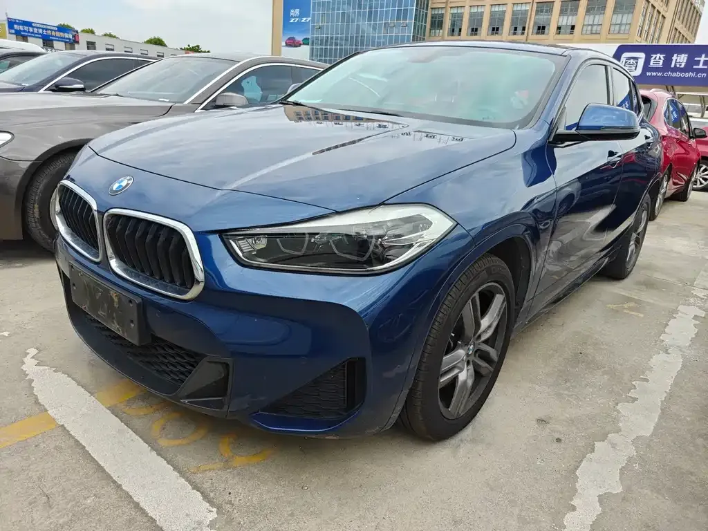 BMW X2 — фото 1