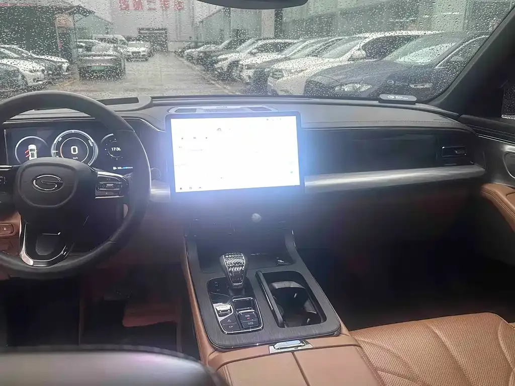 GAC Motor Trumpchi ES9 — фото 3