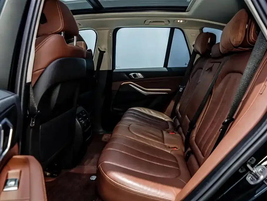 BMW X5 (Import) — фото 4