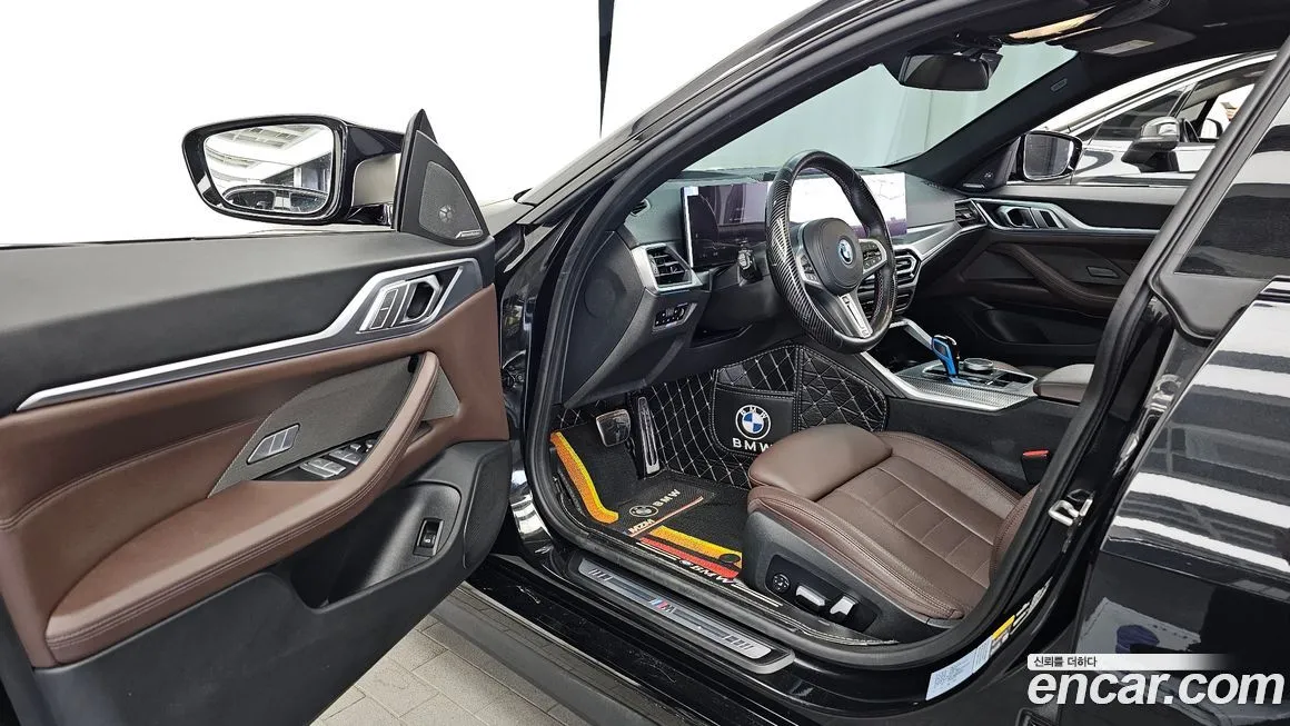 BMW i4 — фото 8
