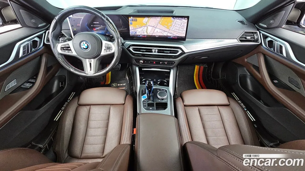 BMW i4 — фото 10