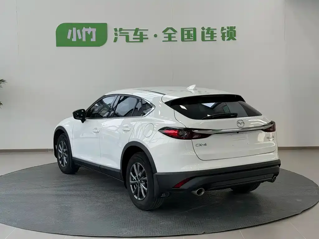 Mazda CX-4 — фото 10