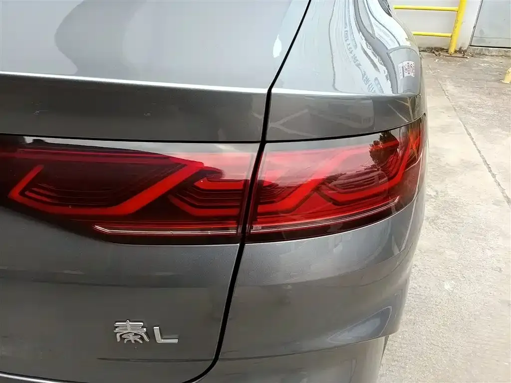 BYD Qin L — фото 3