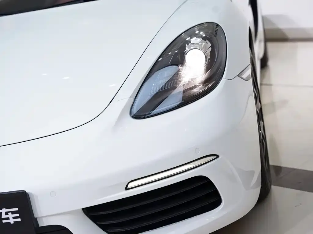 Porsche 718 — фото 6
