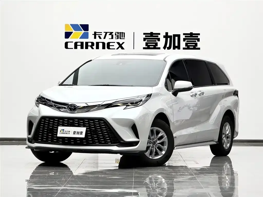 Toyota Granvia — фото 1