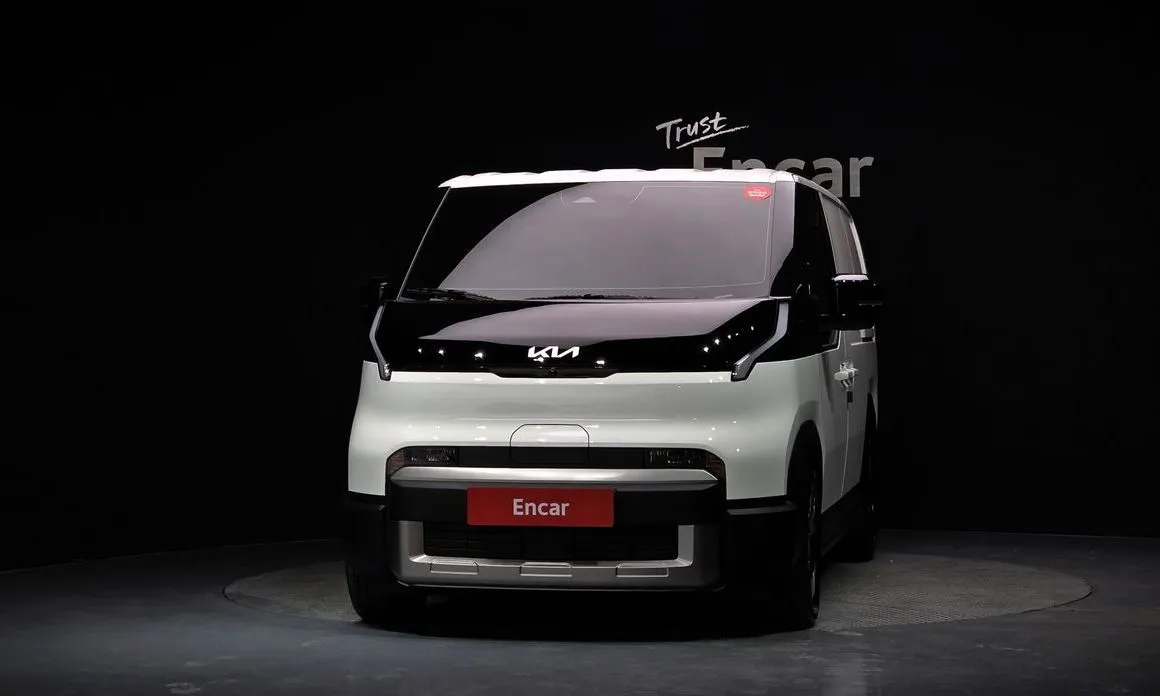 Kia PV5 — фото 8