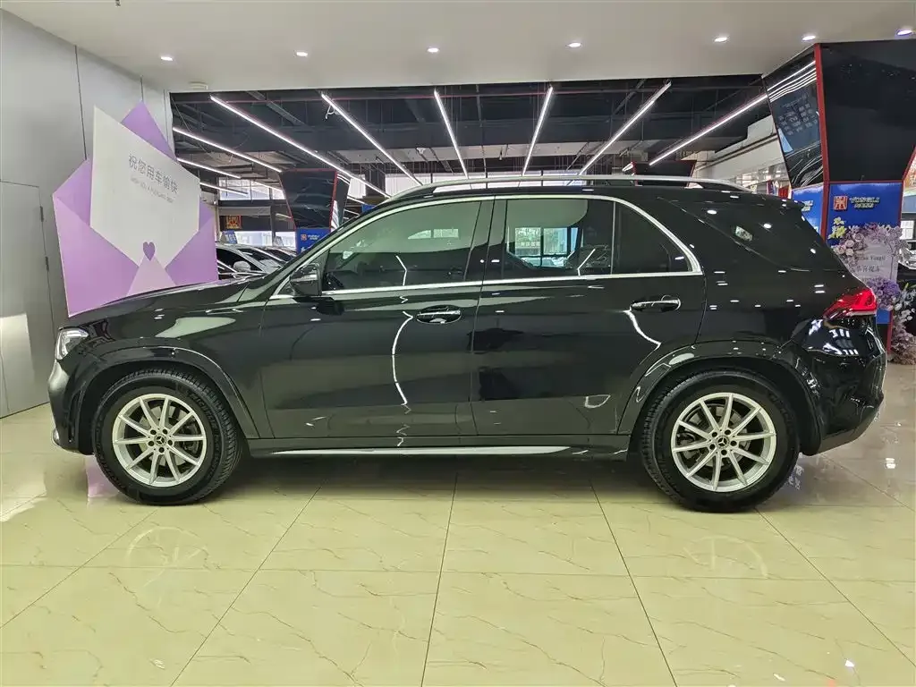 Mercedes-Benz GLE — фото 6