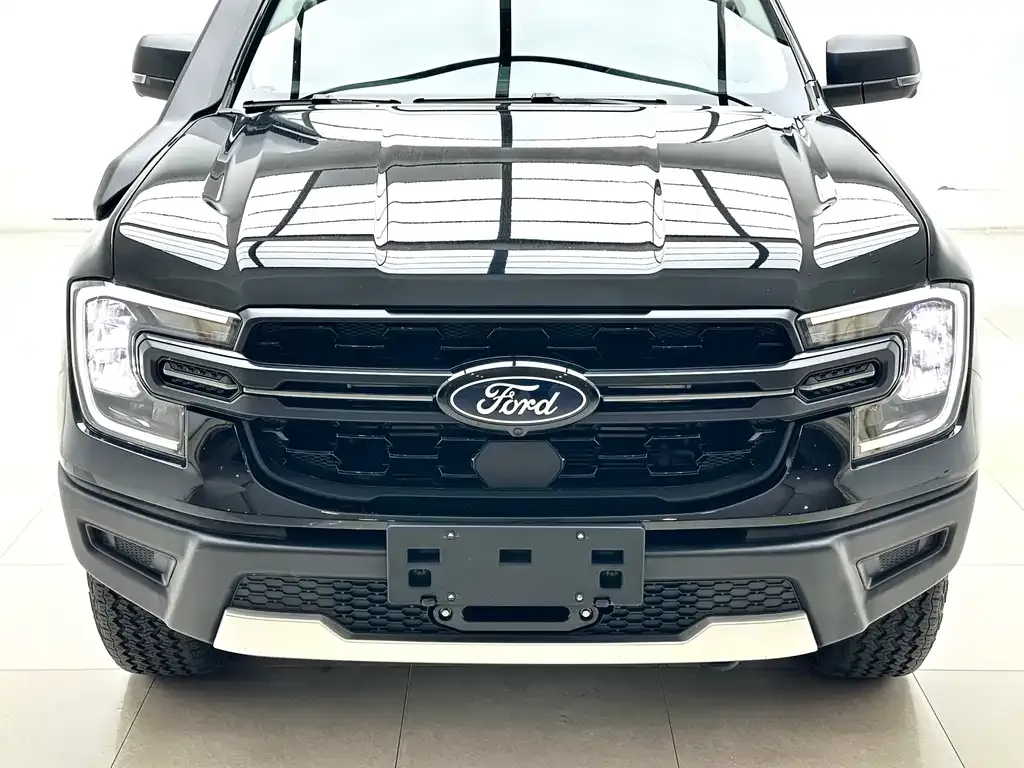 Ford Ranger — фото 9
