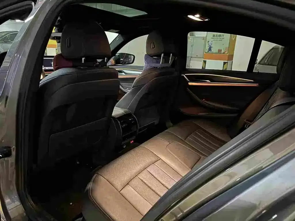 BMW 5 Series (Import) — фото 3