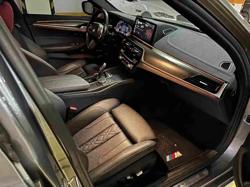 BMW 5 Series (Import) — фото 4