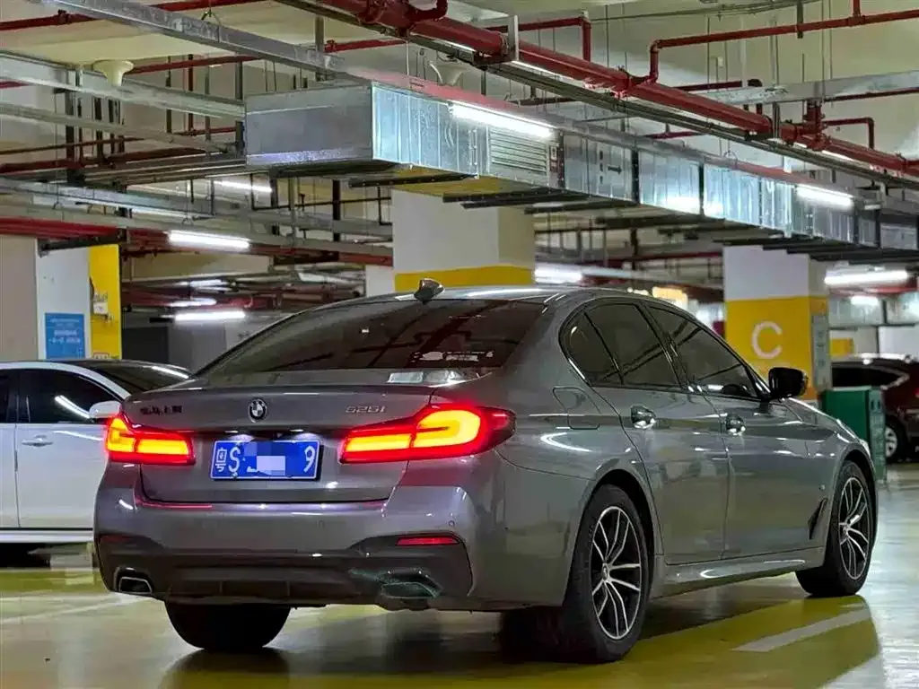 BMW 5 Series (Import) — фото 9
