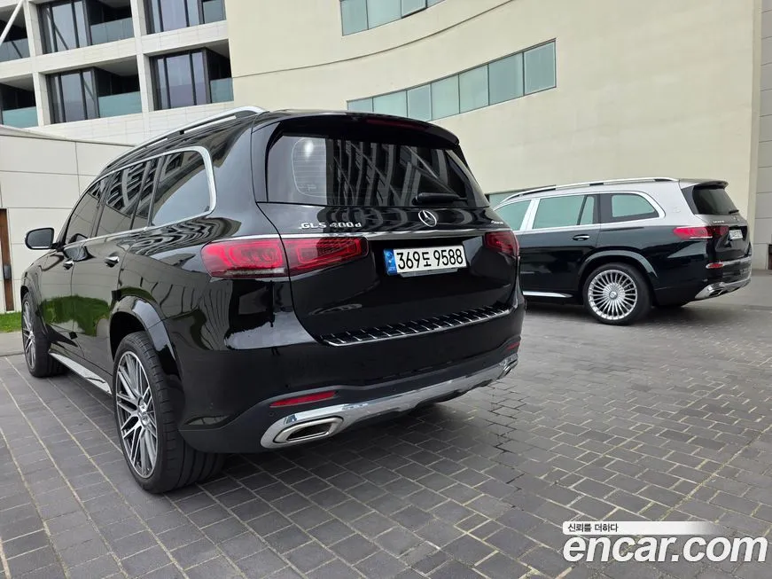 Mercedes-Benz GLS-Class — фото 10