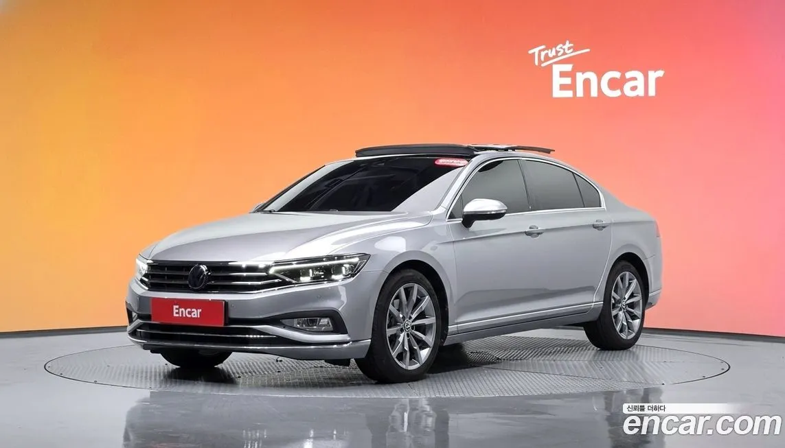 Volkswagen Passat — фото 1