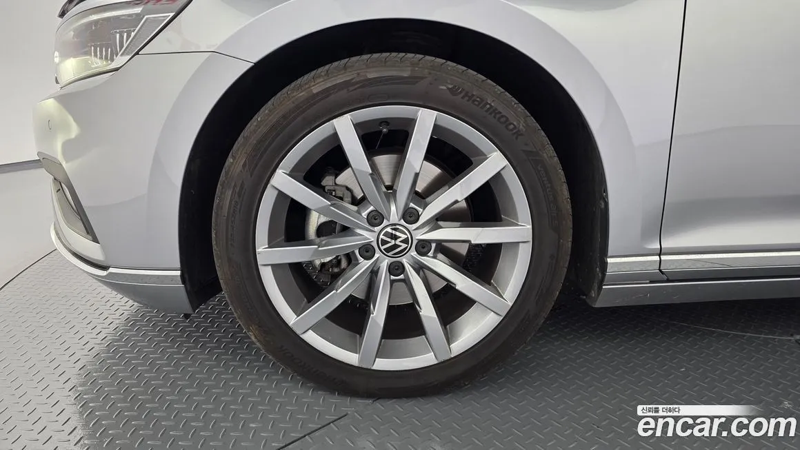 Volkswagen Passat — фото 3