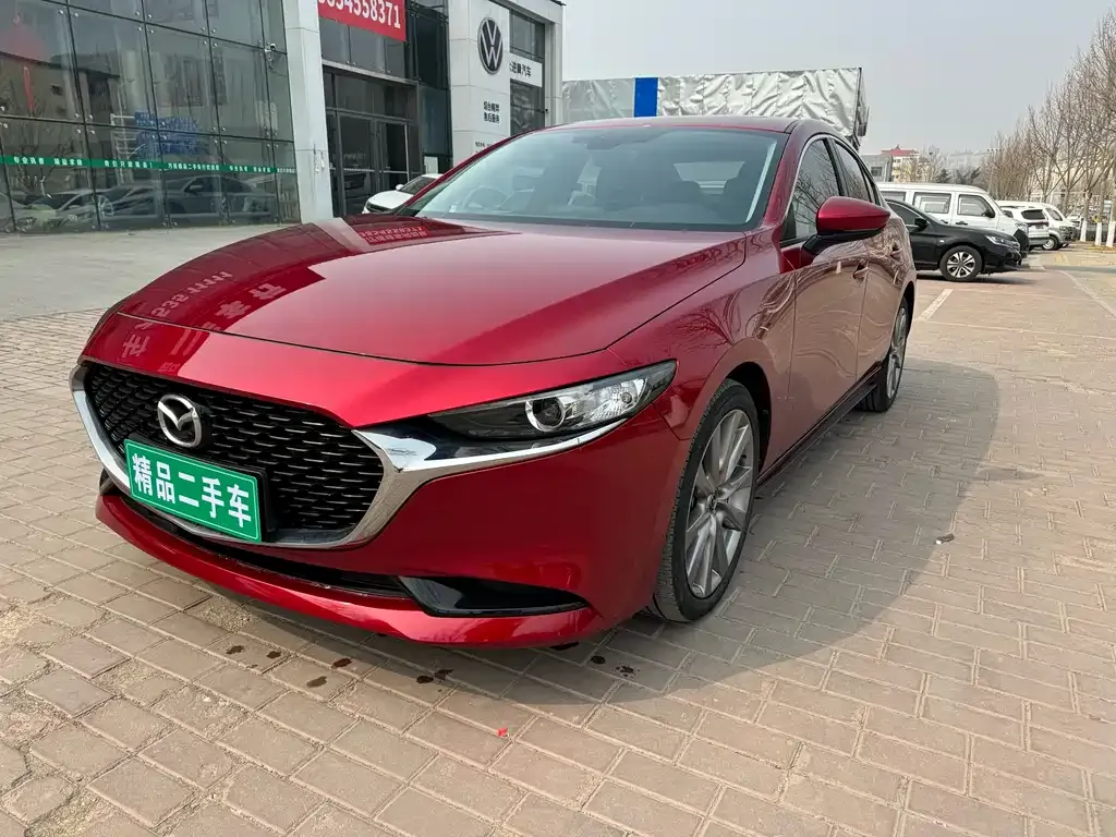 Mazda 3 Axela — фото 1
