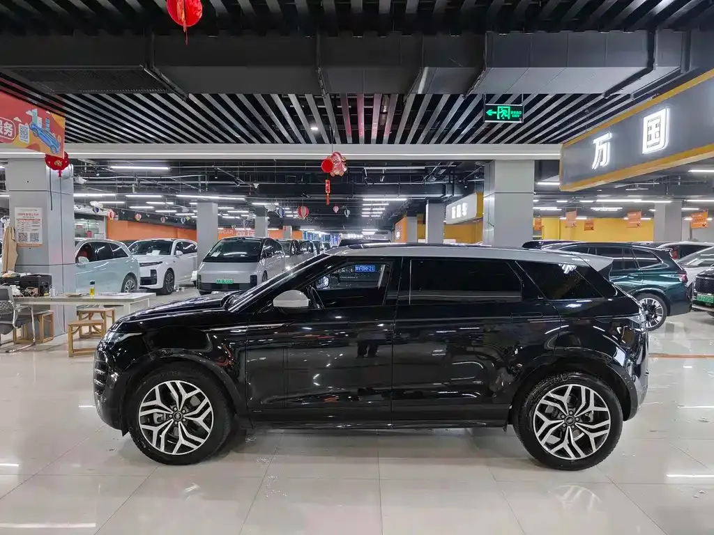 Land Rover Evoque — фото 8