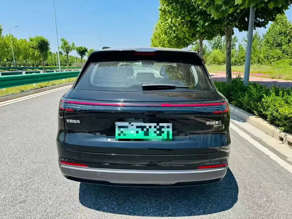Geely Galaxy Xingjian 7 — фото 10