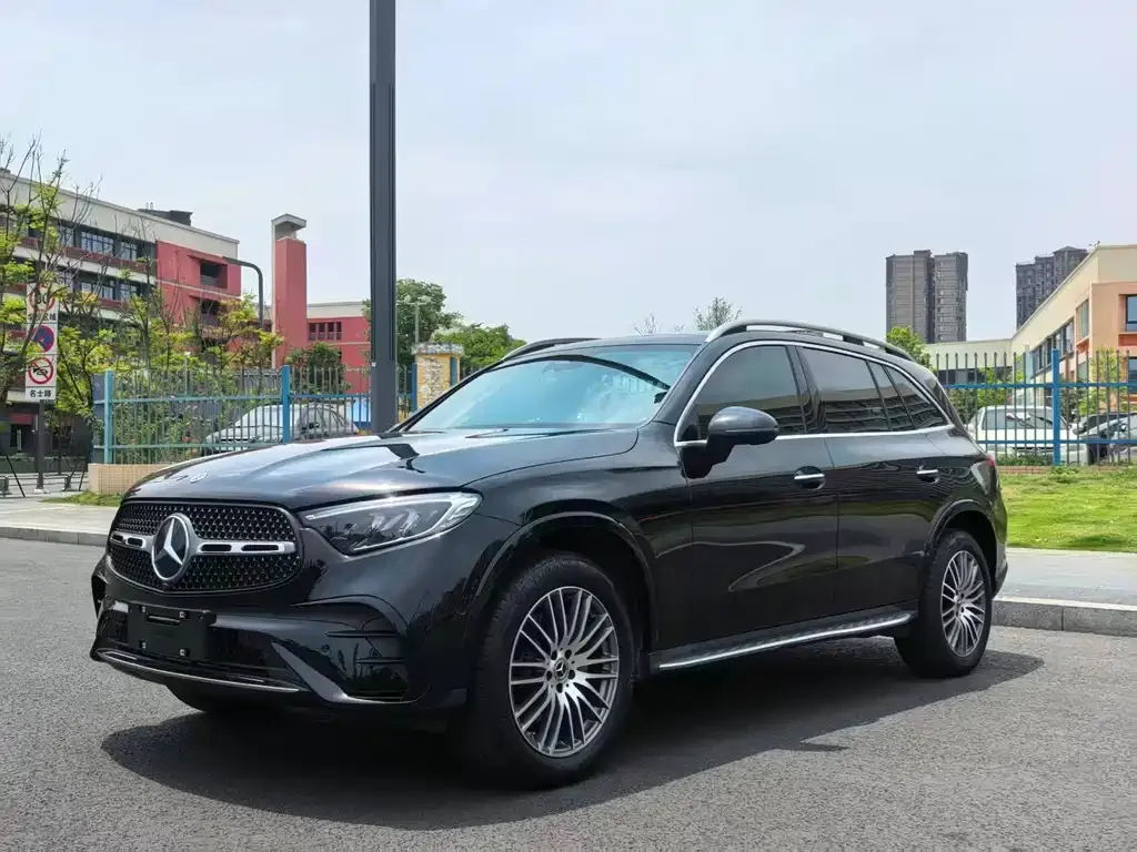 Mercedes-Benz GLC — фото 1