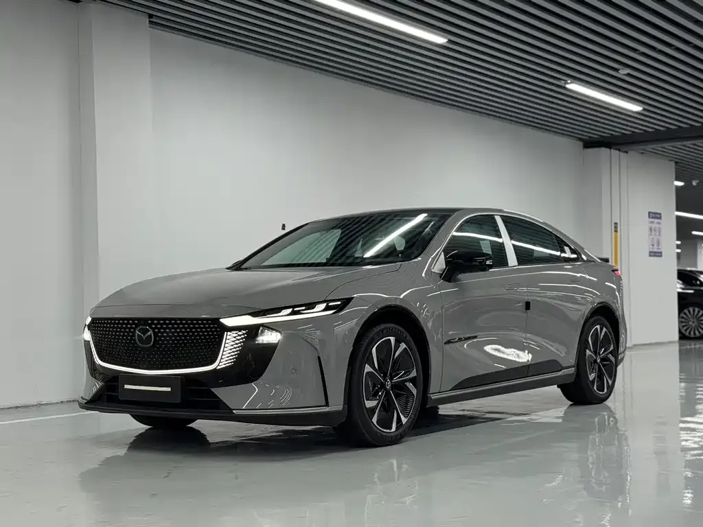 Mazda EZ-6 — фото 1