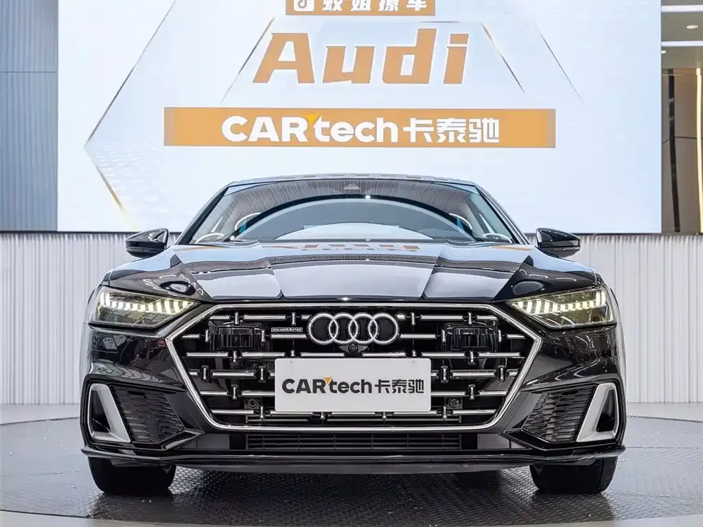 Audi A7L — фото 9