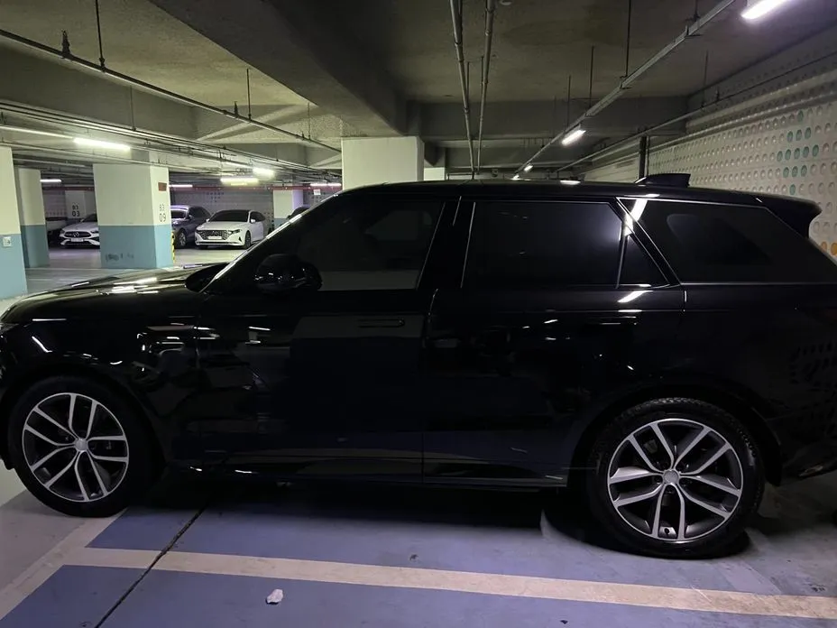 Land Rover Range Rover Sport — фото 8