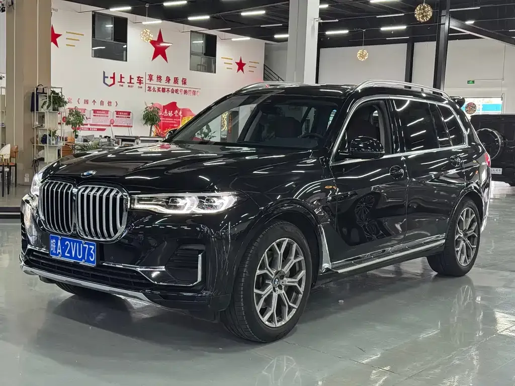 BMW X7 — фото 1