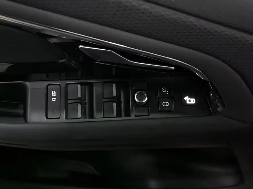 Land Rover Evoque — фото 4