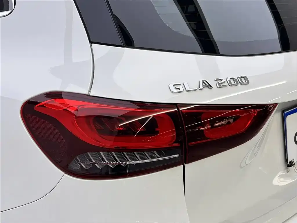 Mercedes-Benz GLA — фото 3