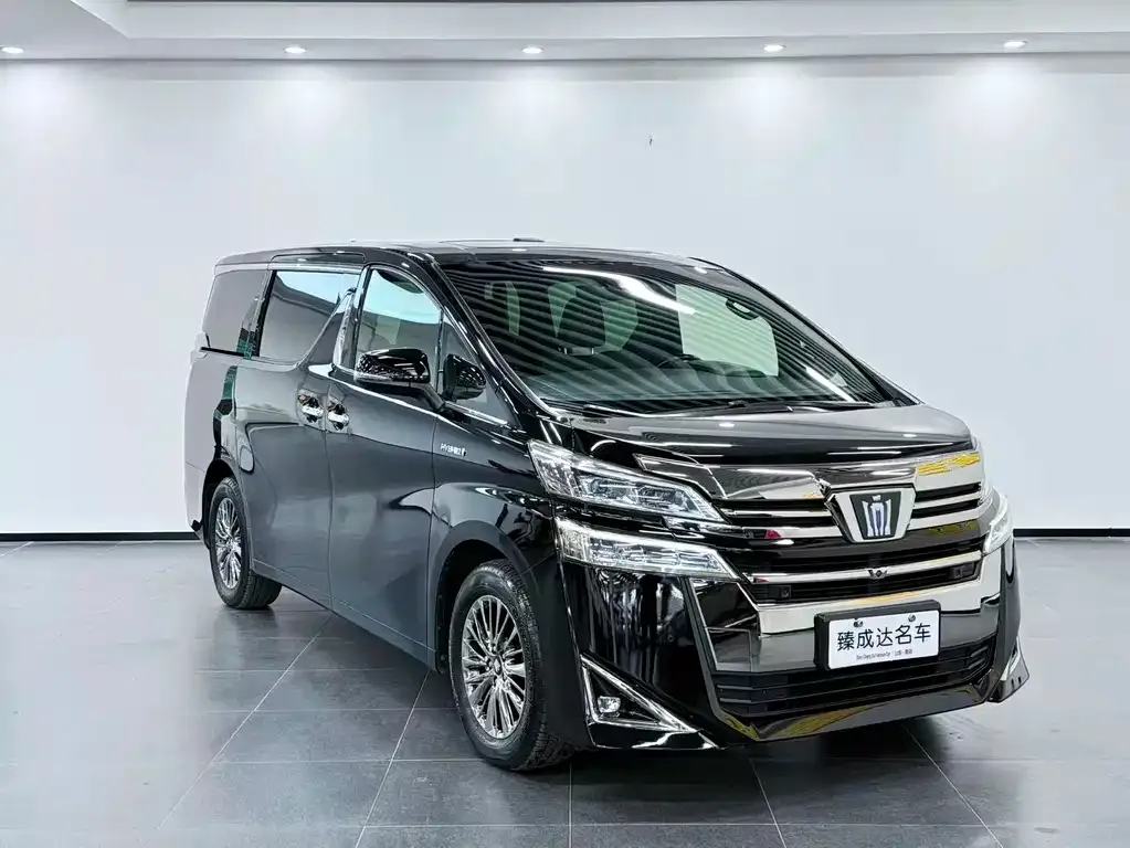 Toyota Vellfire — фото 8
