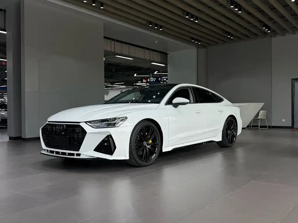 Audi A7 — фото 1