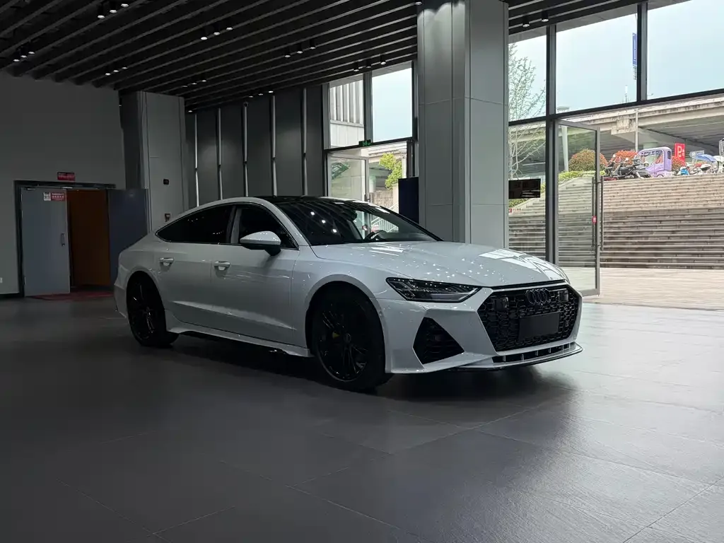 Audi A7 — фото 10