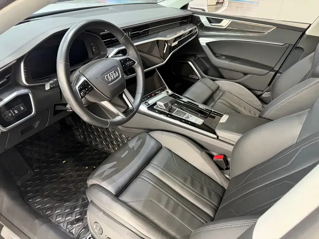 Audi A7 — фото 9