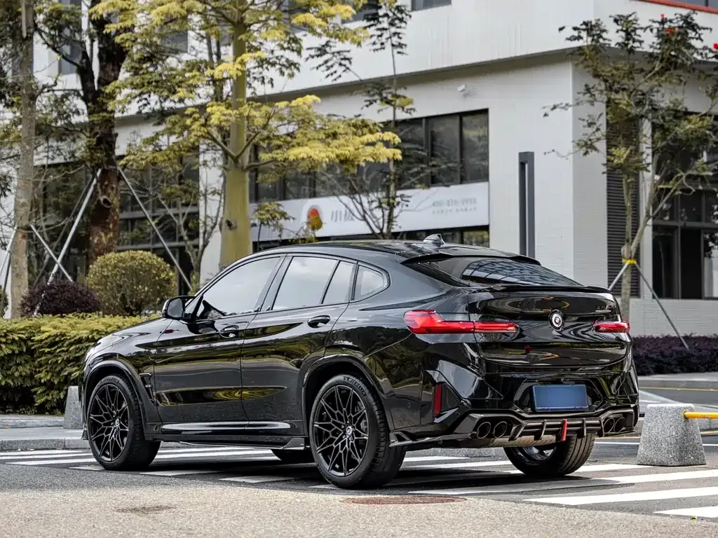 BMW X4 M — фото 10