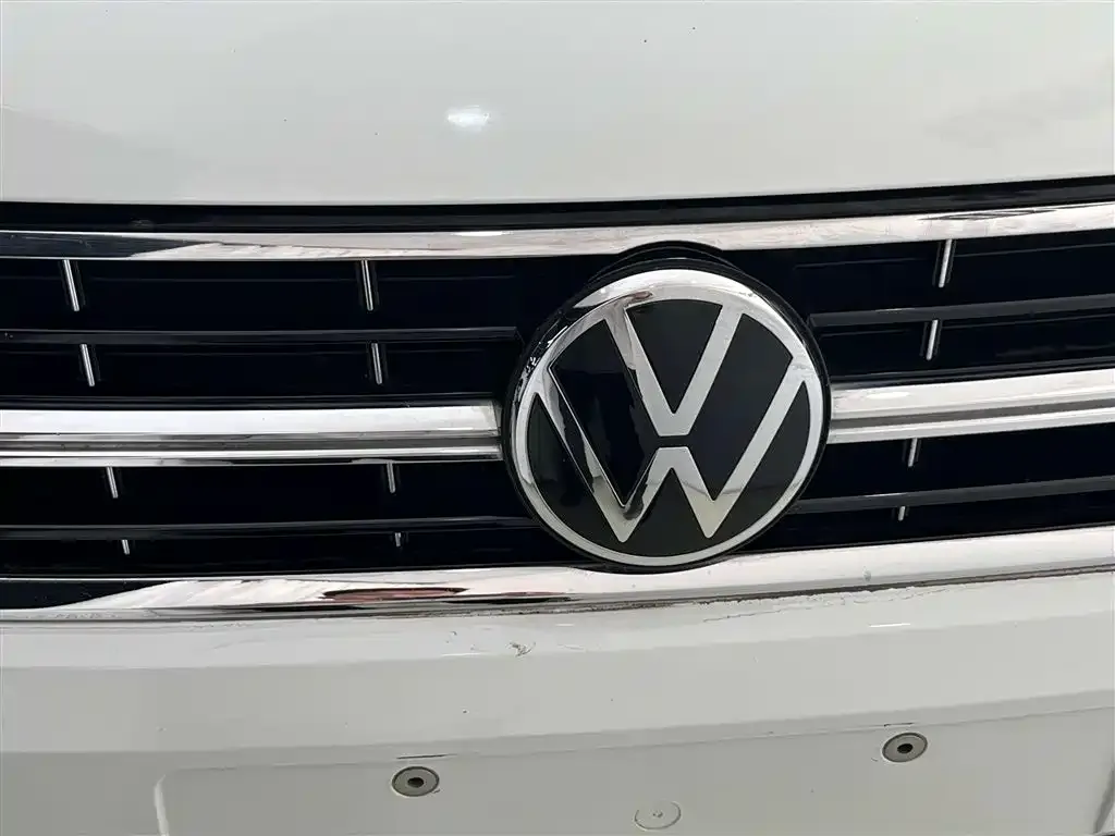 Volkswagen Bora — фото 8