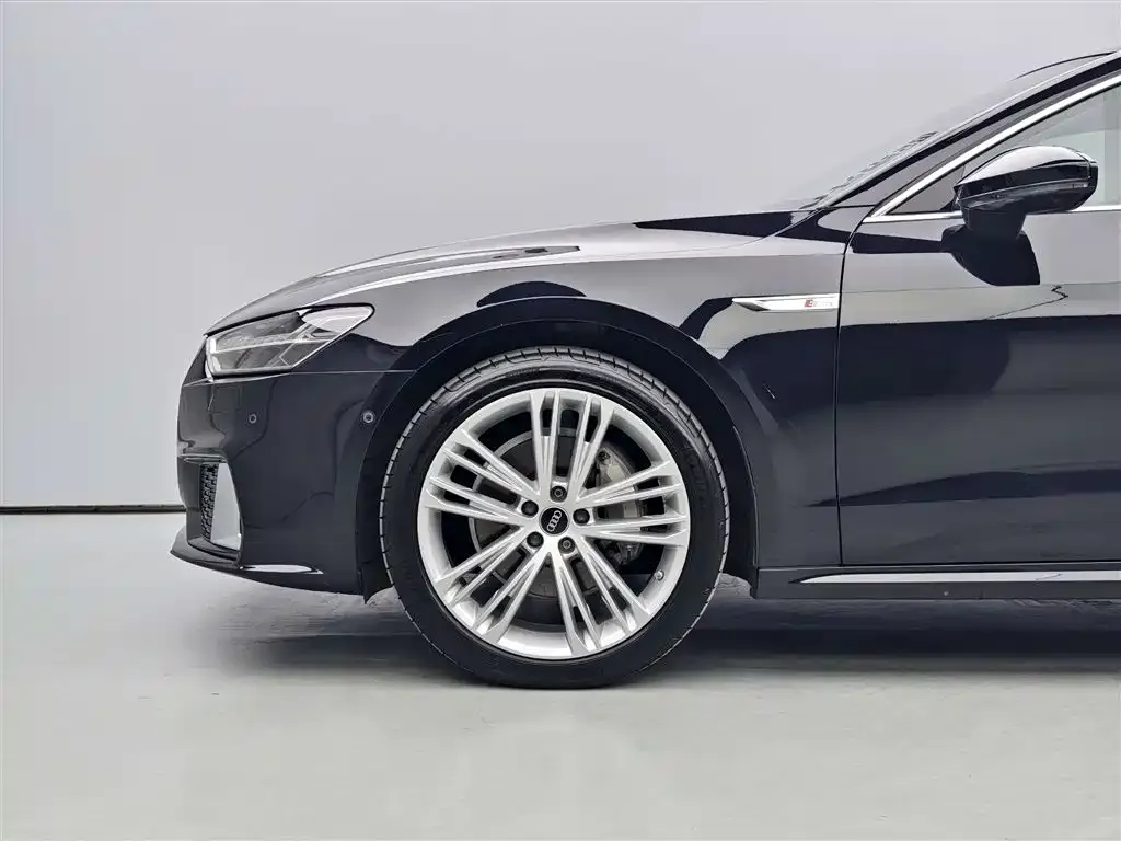 Audi A7L — фото 4