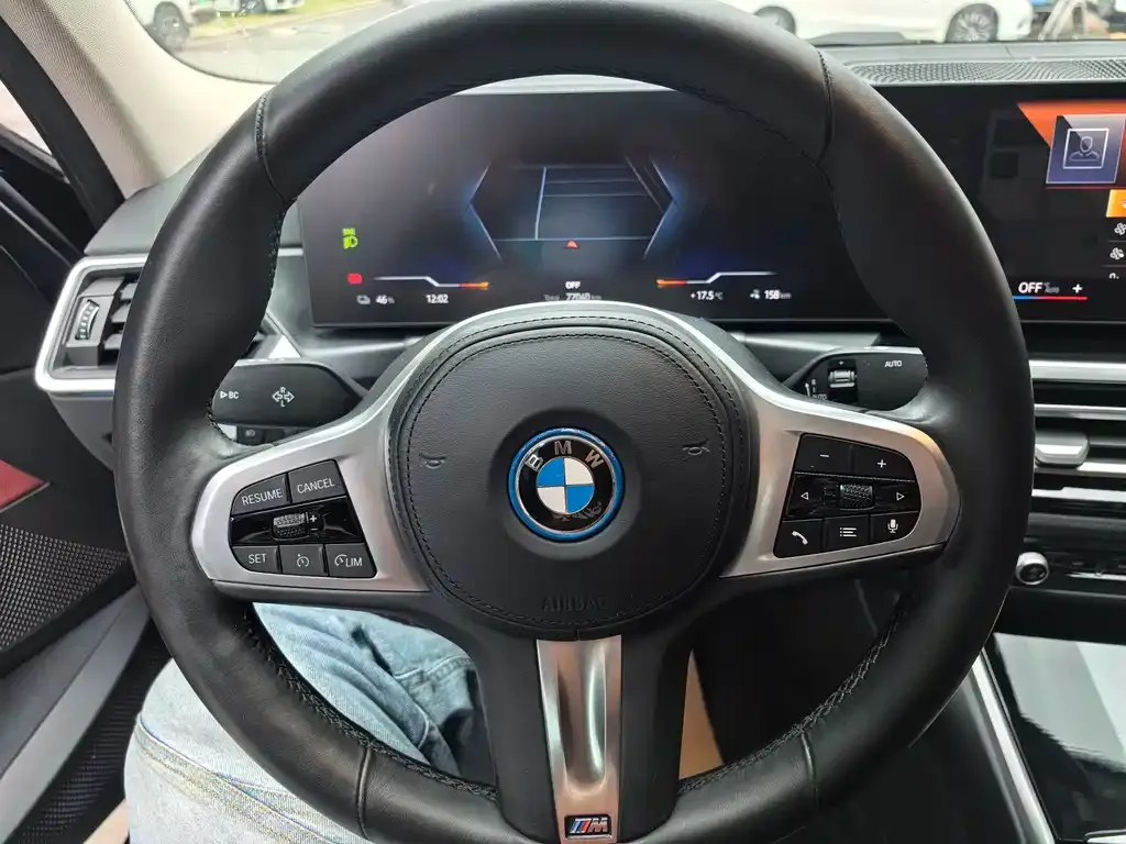 BMW i3 — фото 4