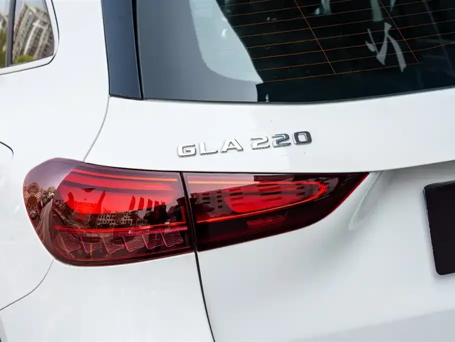 Mercedes-Benz GLA — фото 3