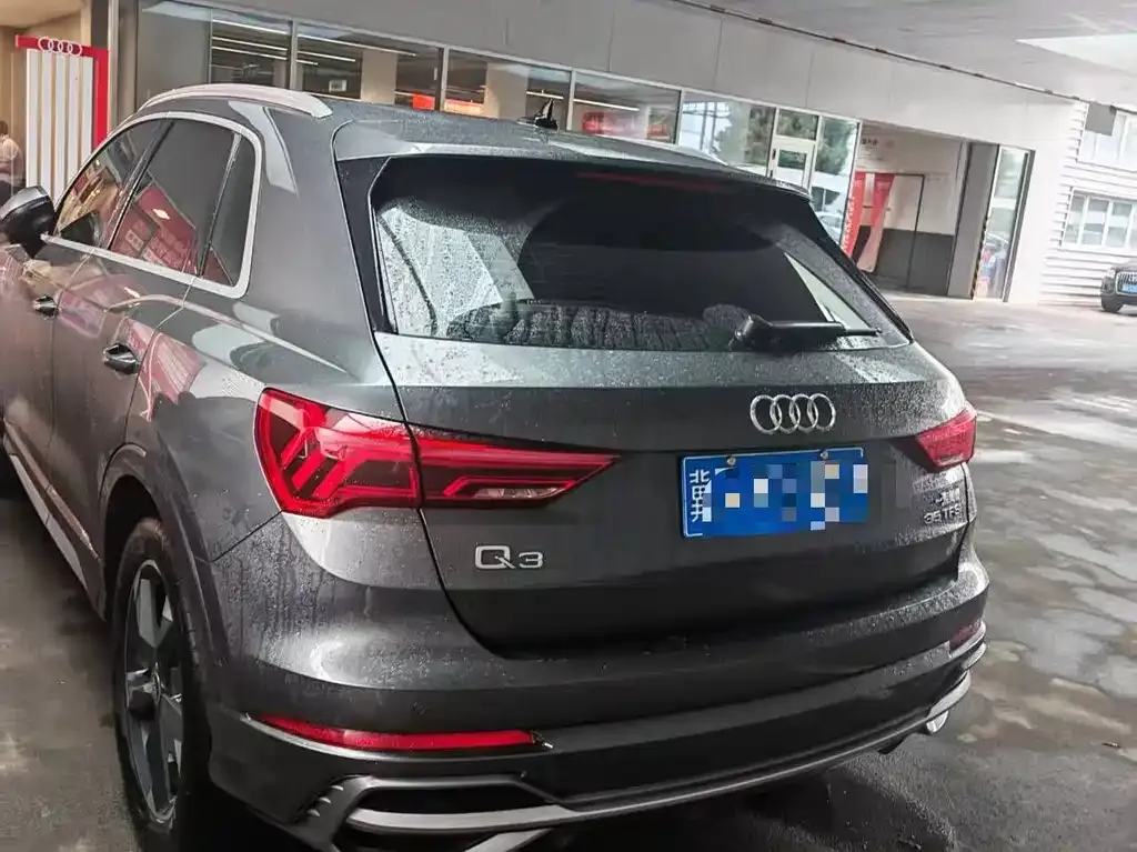Audi Q3 — фото 6