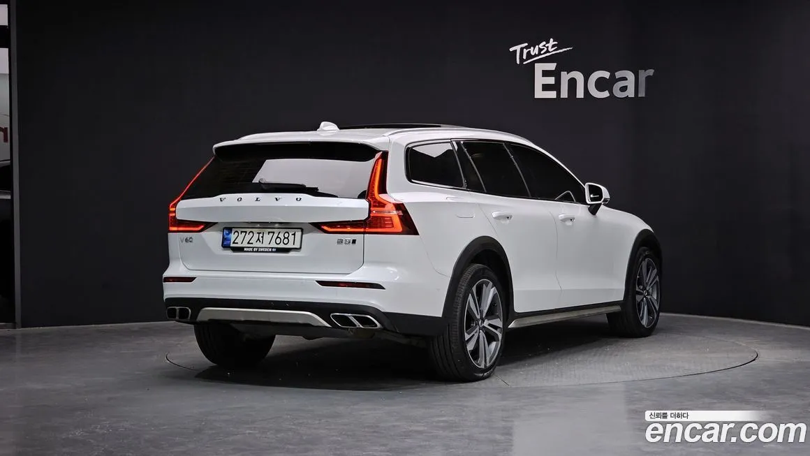 Volvo V60 — фото 3