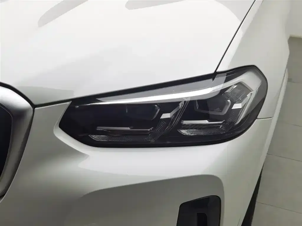 BMW X3 — фото 2