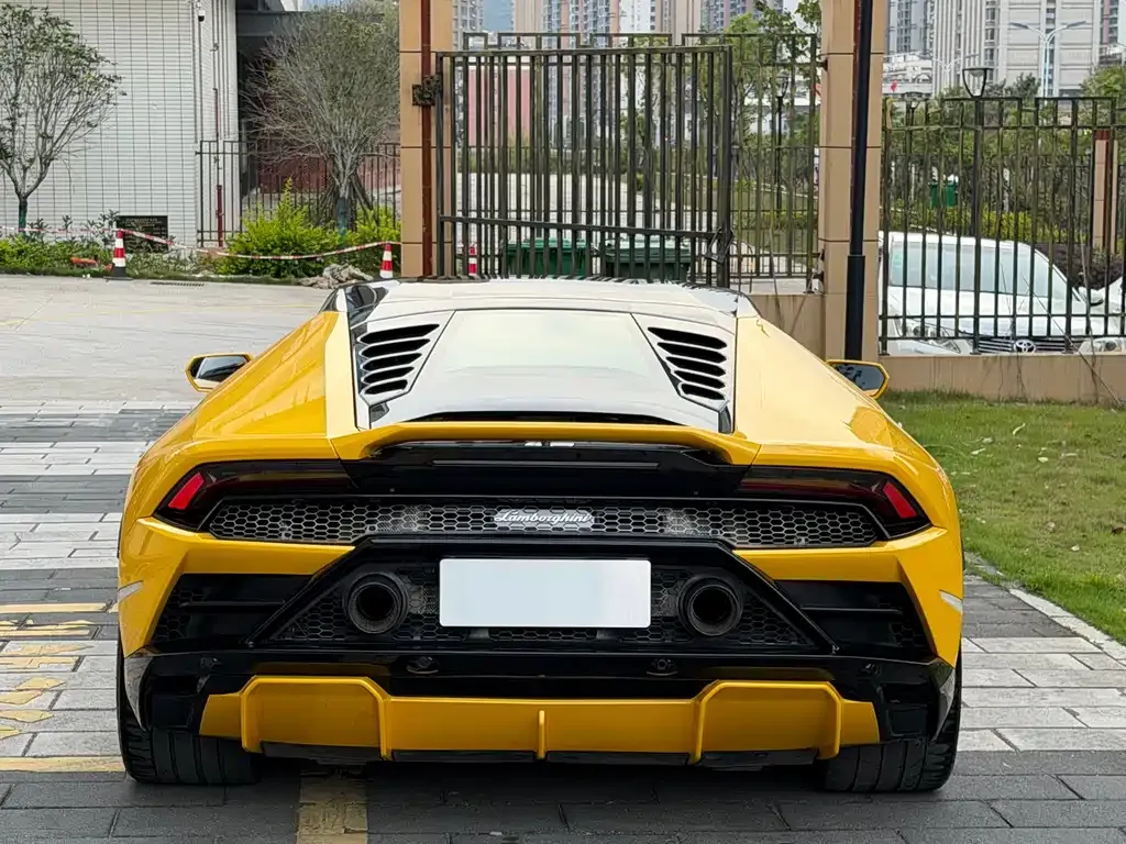 Lamborghini Huracan — фото 5