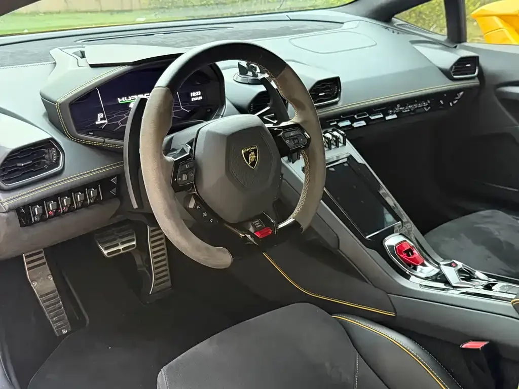 Lamborghini Huracan — фото 2