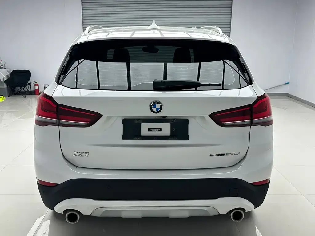 BMW X1 — фото 2