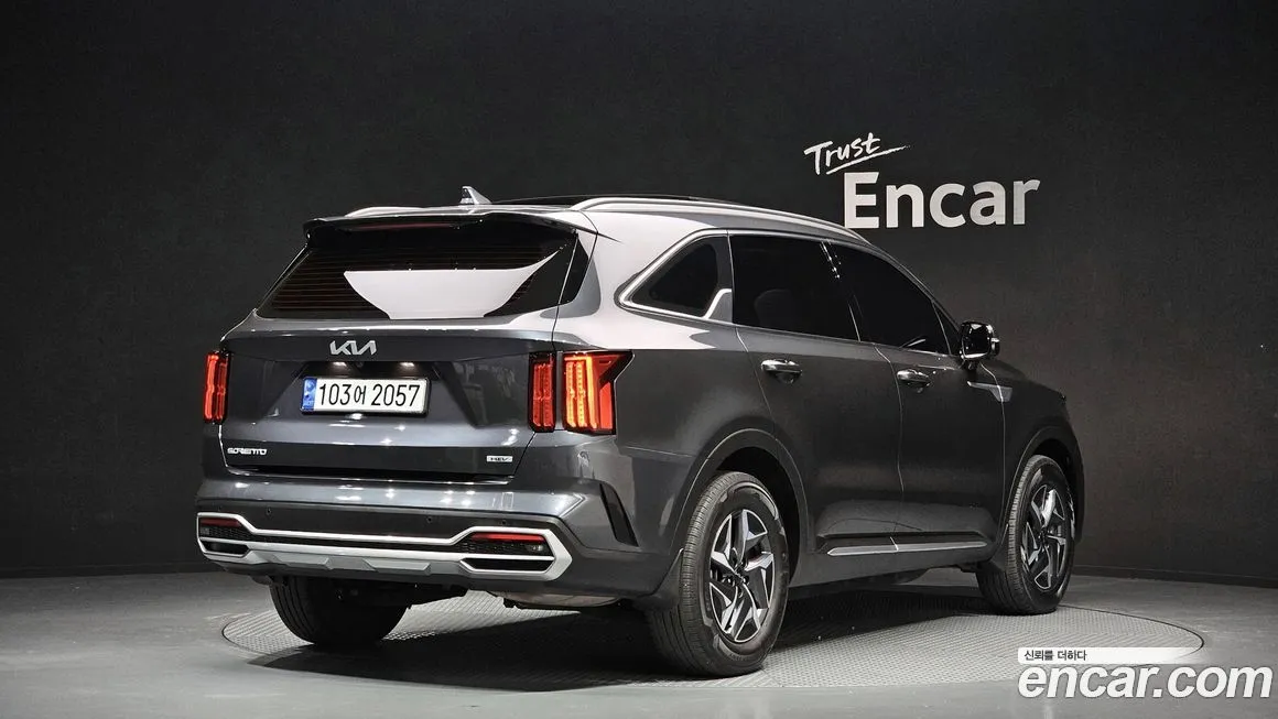 Kia Sorento — фото 7