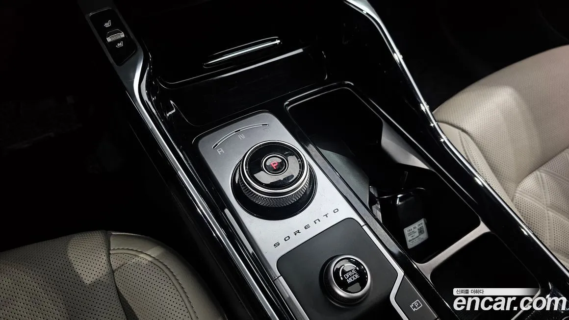 Kia Sorento — фото 4