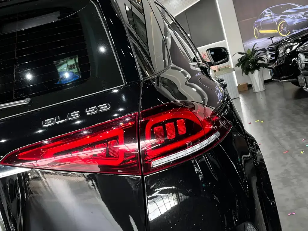 Mercedes-Benz GLE AMG — фото 10
