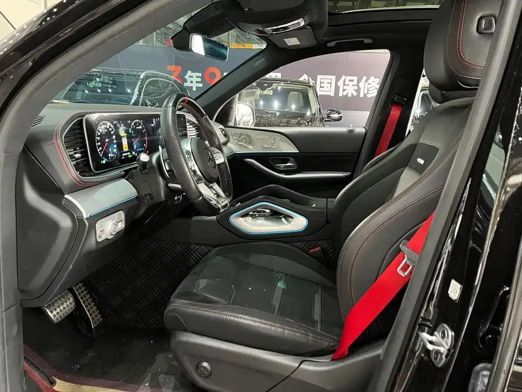 Mercedes-Benz GLE AMG — фото 7